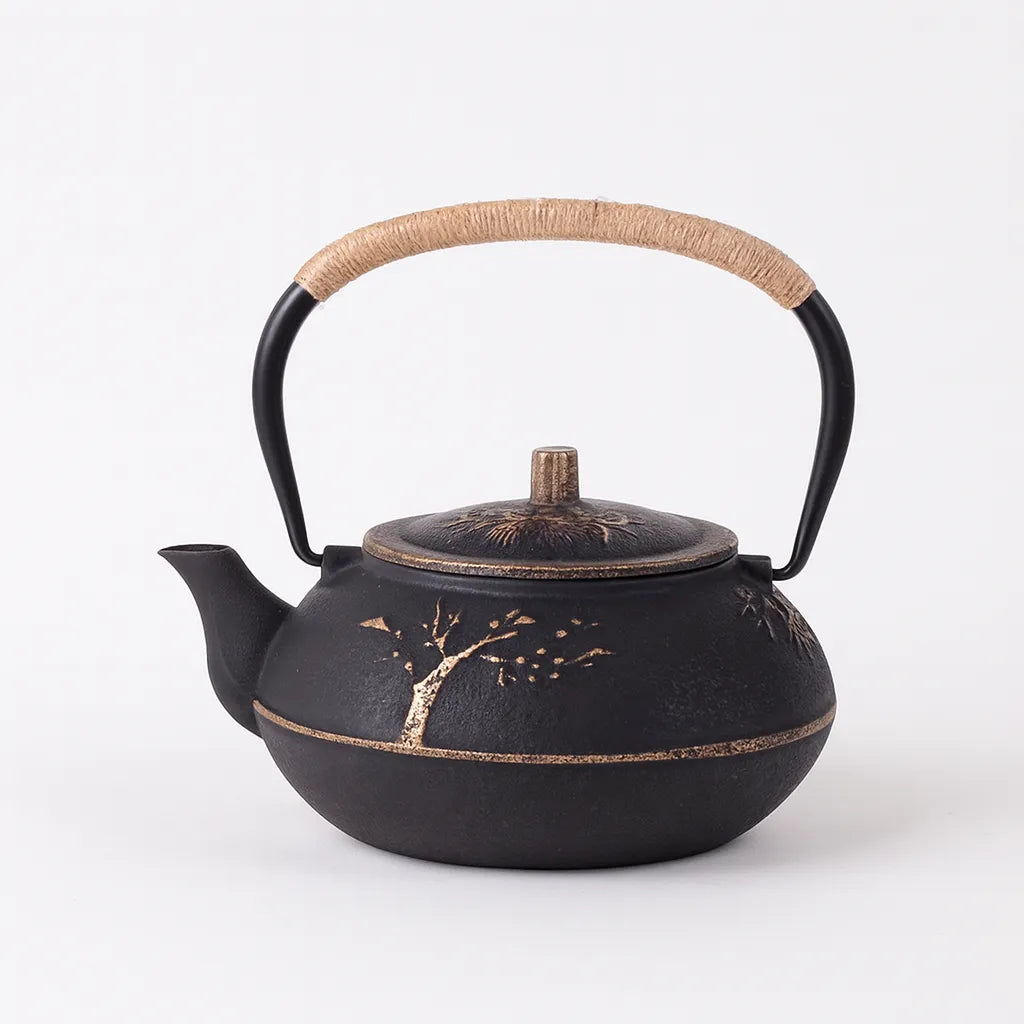 Théière en Fonte Noir à Motif d'Arbre — 900ml