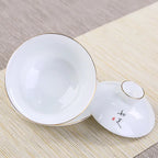 Gaiwan en Porcelaine à Motifs Peint vue sur l'intérieur de la théière ( du gaiwan ) 