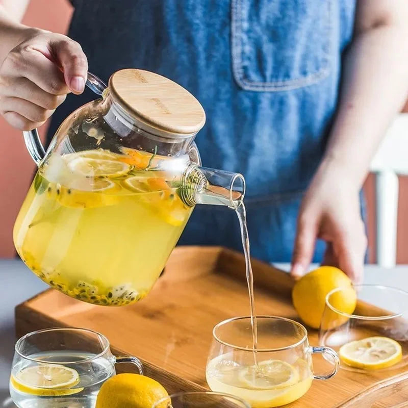 Grande Théière en Verre 1L — 1,8 L versement de thé dans des tasses 