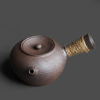 Théière Ancienne Artisanal Kyusu vue de haut mais de face 