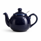 Théière Anglaise Bleu Foncée sur fond blanc 