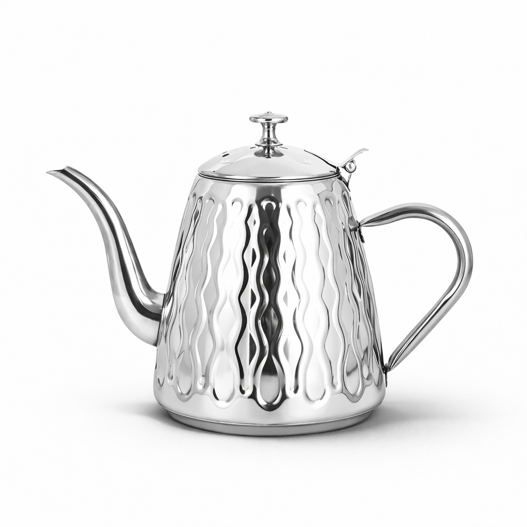 Théière Induction Inox Argentée sur fond blanc 