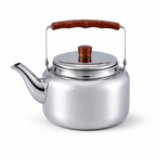 Théière Inox avec Poignée sur fond blanc 