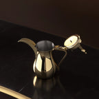 Théière Orientale en Inox Dorée vue sur l'intérieure 