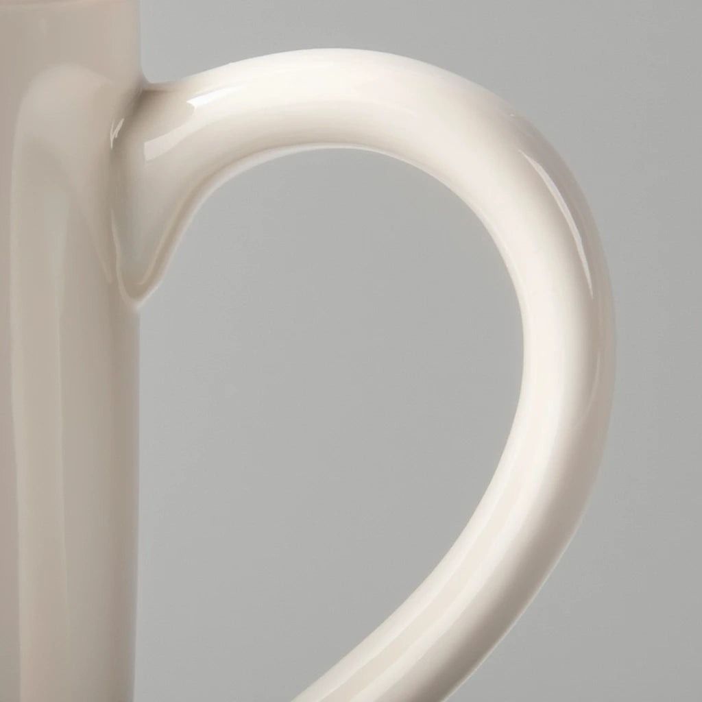 Théière Porcelaine à Motif Paysage vue sur la poignée 