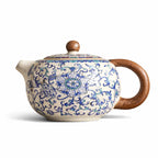 Théière Vintage en Céramique Bleu sur fond blanc 