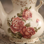 Théière Vintage en Céramique Motif de près 