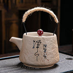 Théière japonaise en Porcelaine vue de face 